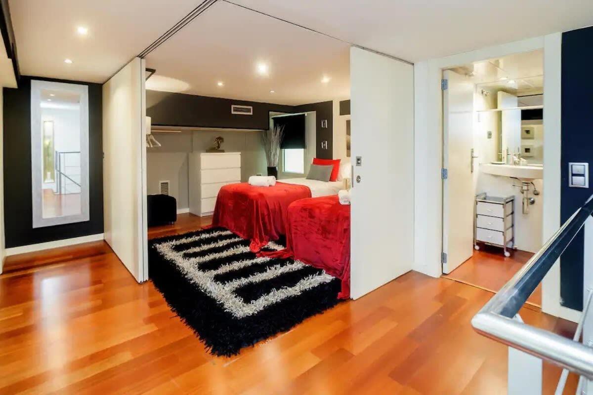 Luxury Duplex Apartment In The Heart Of Barcelona Kültér fotó